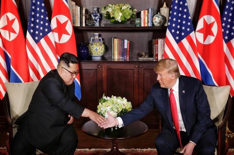 ترامب: الإعلان عن عقد قمة ثانية مع زعيم كوريا الشمالية قريباً